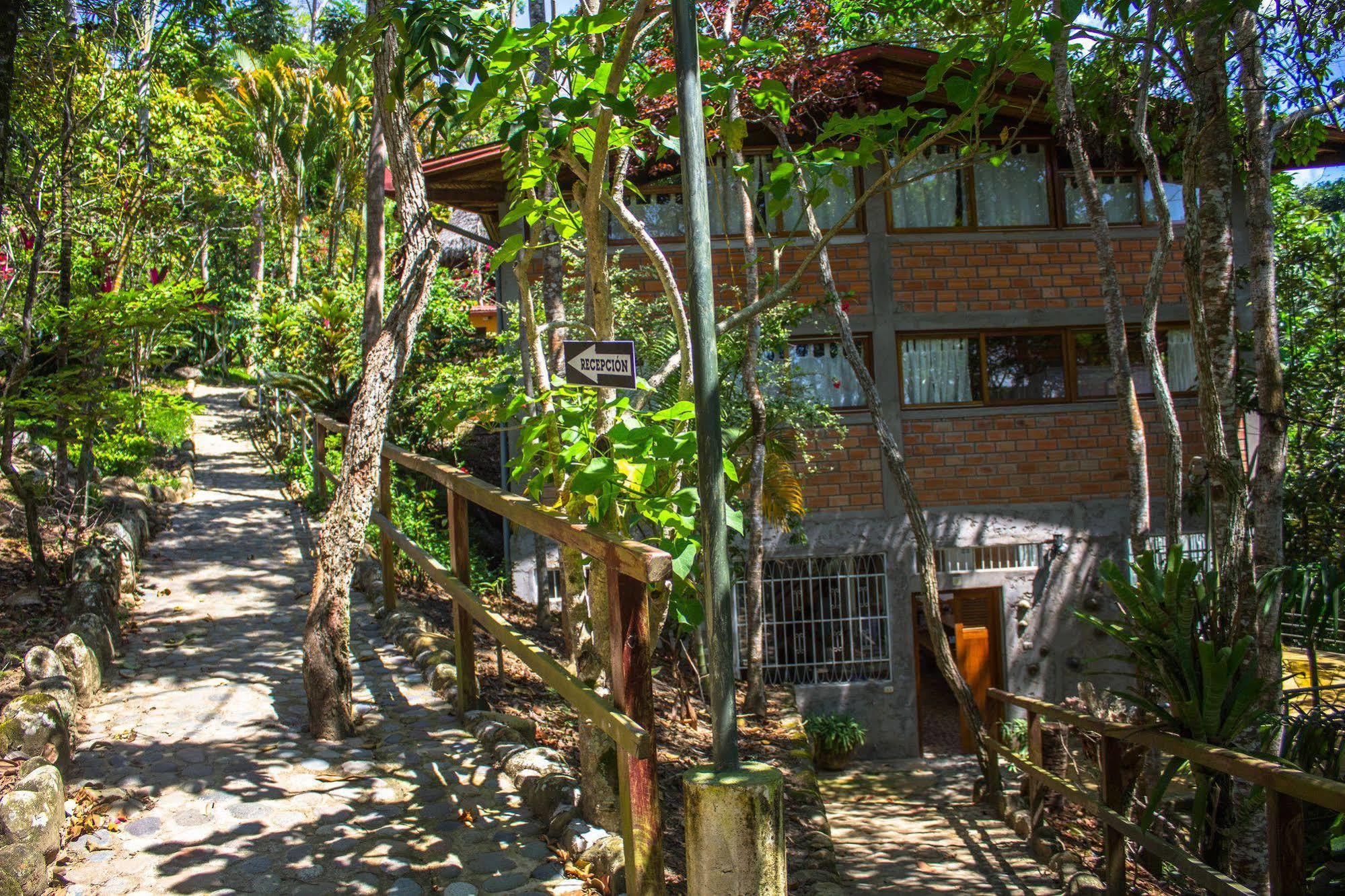 Yacumaman Sanctuary Villa Tarapoto Luaran gambar